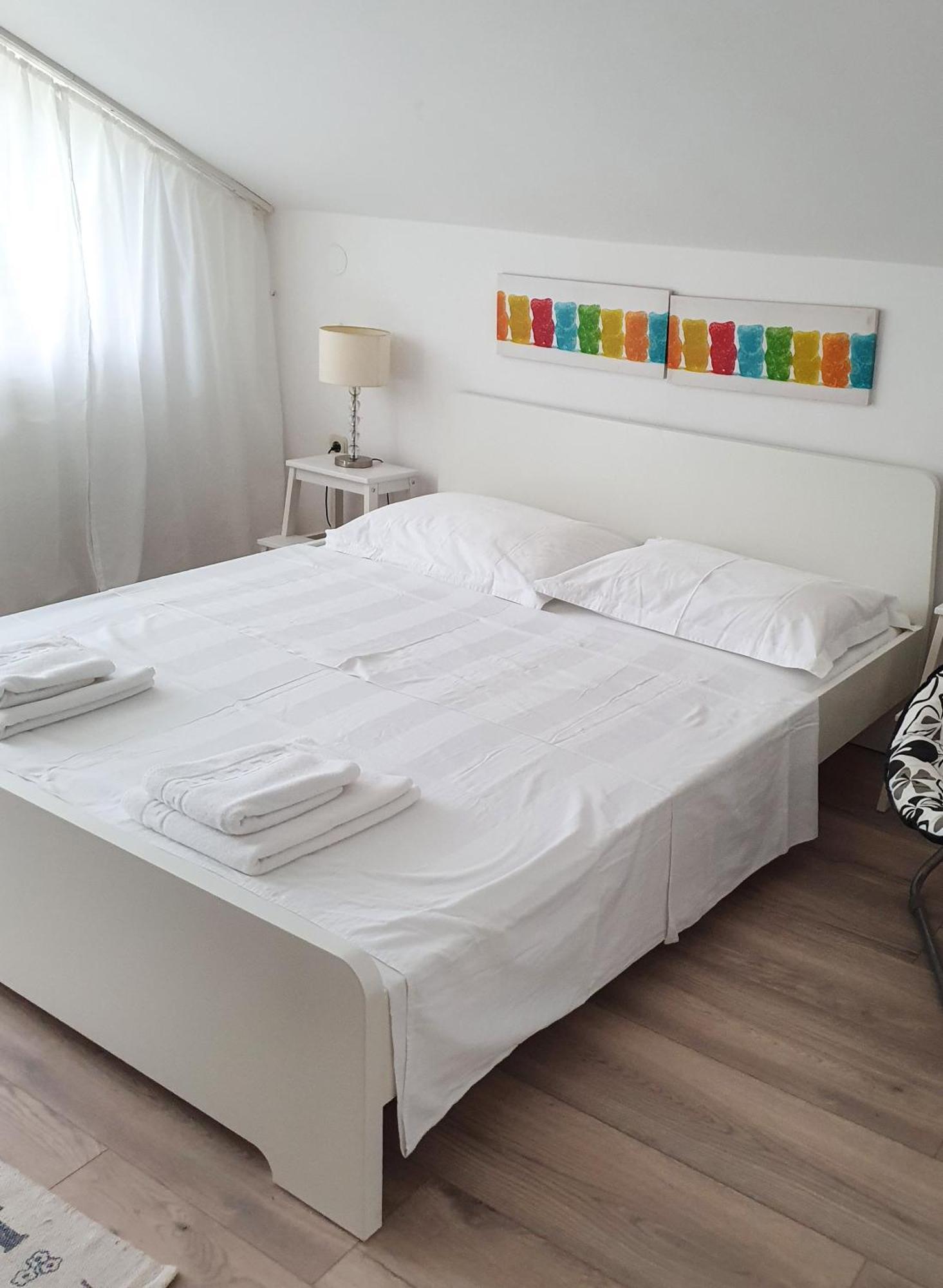 Apartments Lukas Нови Винодолски Стая снимка